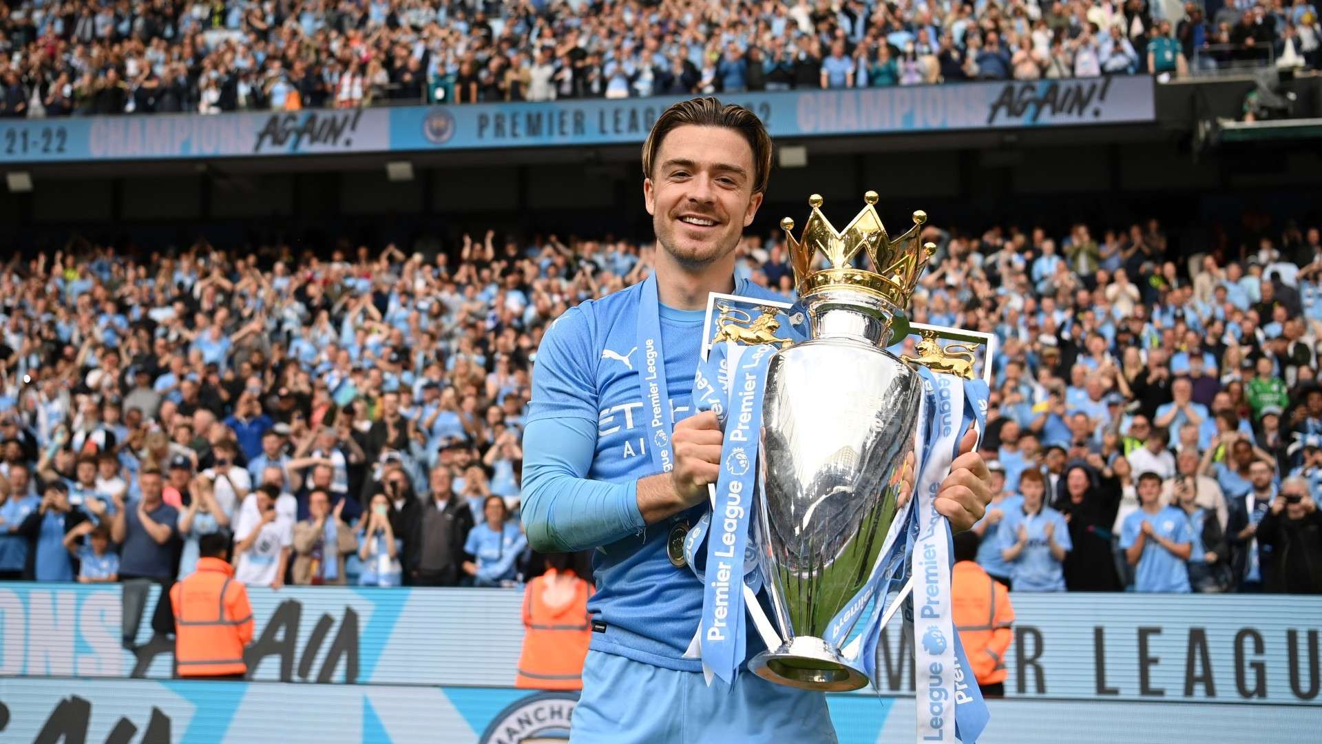 凸显了足球 凸显了足球